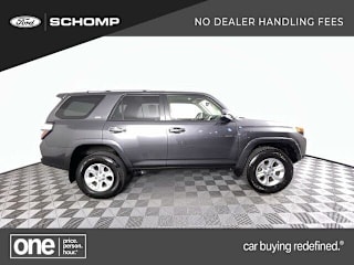 2018 Toyota 4Runner SR5 Premium JTEBU5JR3J5556472 2018 Toyota 4Runner SR5 Premium