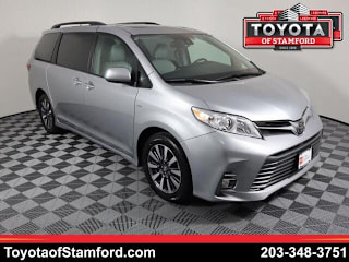 2018 Toyota Sienna XLE Premium 7-Passenger 5TDDZ3DC1JS203426 2018 Toyota Sienna XLE Premium 7-Passenger