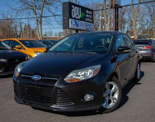 2012 Ford Focus 1FAHP3K21CL318877 2012 Ford Focus