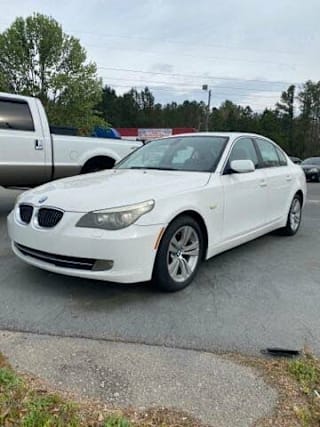2010 BMW 5 Series 528i WBANU5C58AC127395 2010 BMW 5 Series 528i