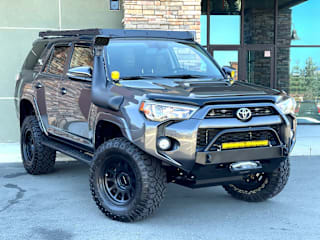 2019 Toyota 4Runner SR5 JTEBU5JR4K5731782 2019 Toyota 4Runner SR5