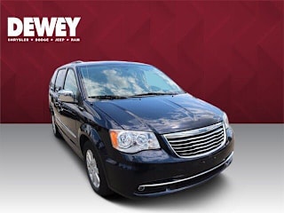 2011 Chrysler Town and Country Touring-L 2A4RR8DG3BR645683 2011 Chrysler Town and Country Touring-L