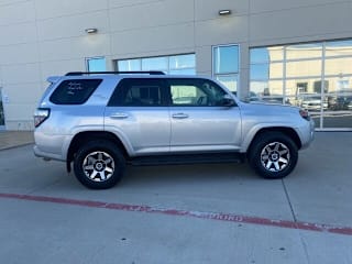 2020 Toyota 4Runner JTEBU5JR6L5777924 2020 Toyota 4Runner