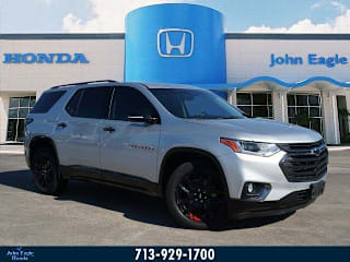 2018 Chevrolet Traverse Premier 1GNERKKW2JJ268916 2018 Chevrolet Traverse Premier