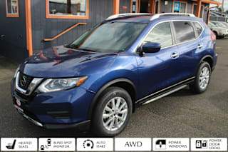 2018 Nissan Rogue SV 5N1AT2MV4JC733290 2018 Nissan Rogue SV