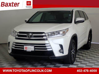 2018 Toyota Highlander LE Plus 5TDBZRFH8JS911367 2018 Toyota Highlander LE Plus