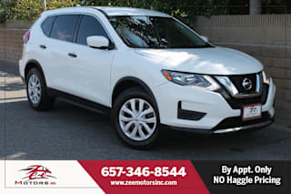 2017 Nissan Rogue S JN8AT2MT9HW148558 2017 Nissan Rogue S