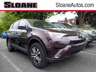2018 Toyota RAV4 LE 2T3BFREV4JW781098 2018 Toyota RAV4 LE