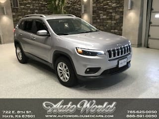 2019 Jeep Cherokee Latitude 1C4PJMCB2KD189472 2019 Jeep Cherokee Latitude