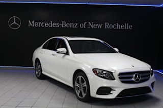 2018 Mercedes-Benz E-Class E 300 4MATIC WDDZF4KB9JA437010 2018 Mercedes-Benz E-Class E 300 4MATIC