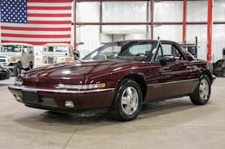 1989 Buick Reatta 1G4EC11C4KB902911 1989 Buick Reatta