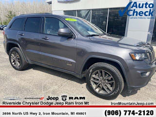 2017 Jeep Grand Cherokee Laredo 1C4RJFAG9HC607446 2017 Jeep Grand Cherokee Laredo
