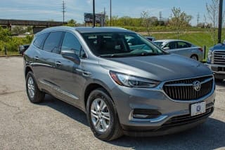 2018 Buick Enclave Essence 5GAEVAKW0JJ260068 2018 Buick Enclave Essence
