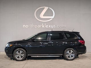 2018 Nissan Pathfinder SL 5N1DR2MN8JC675079 2018 Nissan Pathfinder SL
