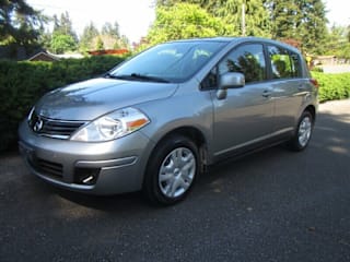 2011 Nissan Versa 1.8 S 3N1BC1CP2BL424478 2011 Nissan Versa 1.8 S