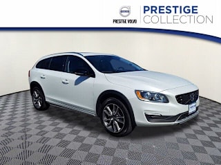 2018 Volvo V60 Cross Country YV440MWK6J2057677 2018 Volvo V60 Cross Country