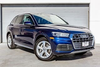 2020 Audi Q5 2.0T quattro Premium WA1ANAFY2L2024926 2020 Audi Q5 2.0T quattro Premium