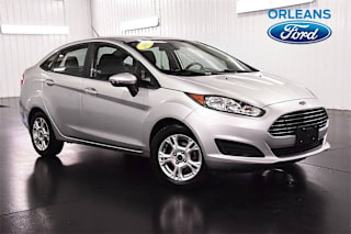 2015 Ford Fiesta SE 3FADP4BJ7FM132288 2015 Ford Fiesta SE