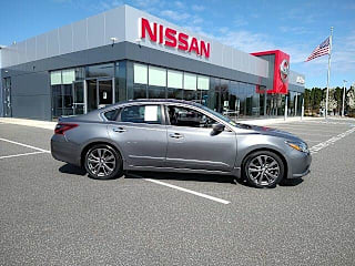 2018 Nissan Altima 1N4AL3AP7JC224557 2018 Nissan Altima