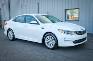 2016 Kia Optima EX 5XXGU4L39GG095117 2016 Kia Optima EX