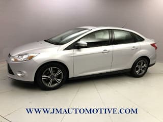 2012 Ford Focus SE 1FAHP3F21CL398952 2012 Ford Focus SE