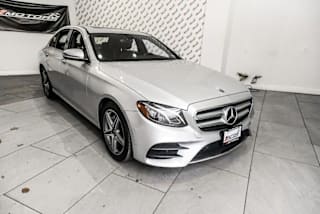 2017 Mercedes-Benz E-Class E 300 4MATIC WDDZF4KB0HA233738 2017 Mercedes-Benz E-Class E 300 4MATIC