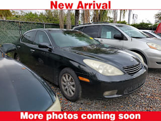 2002 Lexus ES 300 Base JTHBF30G620051137 2002 Lexus ES 300 Base