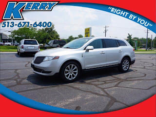 2013 Lincoln MKT Base 2LMHJ5FK9DBL53427 2013 Lincoln MKT Base