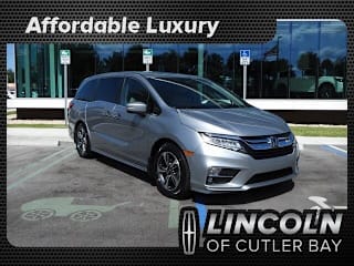 2018 Honda Odyssey Touring 5FNRL6H88JB032936 2018 Honda Odyssey Touring