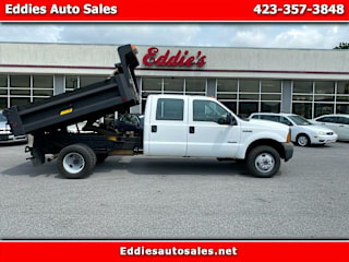 2005 Ford F-350 Crew Cab 176" WB 60" CA XL 4WD 1FDWW37P55ED06839 2005 Ford F-350 Crew Cab 176" WB 60" CA XL 4WD