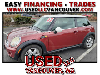 2007 MINI Cooper Base WMWMF33517TU60427 2007 MINI Cooper Base