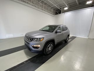 2018 Jeep Compass Latitude 3C4NJDBB9JT483338 2018 Jeep Compass Latitude