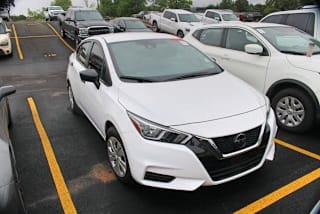2020 Nissan Versa S 3N1CN8BV0LL813368 2020 Nissan Versa S