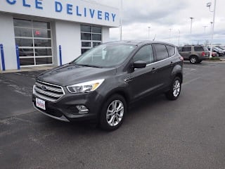 2019 Ford Escape SE 1FMCU0GD9KUA38327 2019 Ford Escape SE