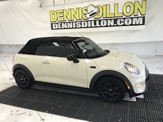 2017 MINI Convertible WMWWG5C54H3C19709 2017 MINI Convertible