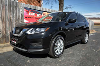 2018 Nissan Rogue 5N1AT2MV8JC786986 2018 Nissan Rogue