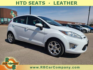 2013 Ford Fiesta 3FADP4FJ1DM216145 2013 Ford Fiesta