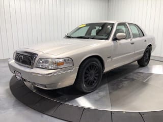 2010 Mercury Grand Marquis 2MEBM7FV9AX605127 2010 Mercury Grand Marquis