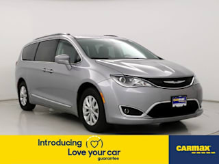 2019 Chrysler Pacifica Touring L 2C4RC1BG4KR593269 2019 Chrysler Pacifica Touring L