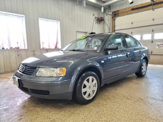 2001 Volkswagen Passat GLS 1.8T WVWAC63B51P022936 2001 Volkswagen Passat GLS 1.8T