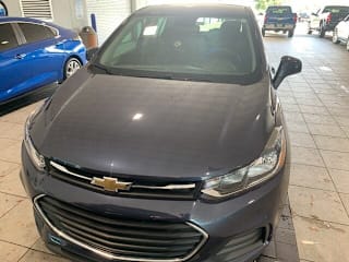 2019 Chevrolet Trax LS 3GNCJKSB1KL107754 2019 Chevrolet Trax LS