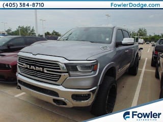 2019 Ram Pickup 1500 Laramie 1C6SRFJT0KN675984 2019 Ram Pickup 1500 Laramie