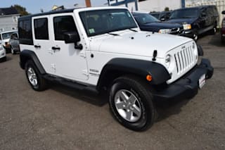 2014 Jeep Wrangler Unlimited Sport 1C4BJWDG5EL318721 2014 Jeep Wrangler Unlimited Sport