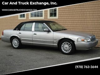 2010 Mercury Grand Marquis 2MEBM7FV0AX613679 2010 Mercury Grand Marquis