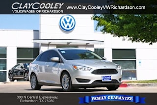 2018 Ford Focus SE 1FADP3F20JL206917 2018 Ford Focus SE