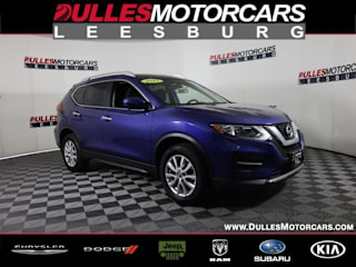 2017 Nissan Rogue KNMAT2MV1HP552073 2017 Nissan Rogue
