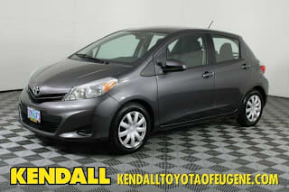 2014 Toyota Yaris 5-Door L VNKKTUD32EA008704 2014 Toyota Yaris 5-Door L