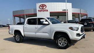2018 Toyota Tacoma SR5 V6 5TFAZ5CN5JX061562 2018 Toyota Tacoma SR5 V6