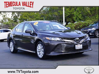 2018 Toyota Camry LE 4T1B11HK9JU101240 2018 Toyota Camry LE