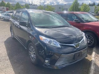 2020 Toyota Sienna XLE 8-Passenger 5TDYZ3DC9LS057300 2020 Toyota Sienna XLE 8-Passenger